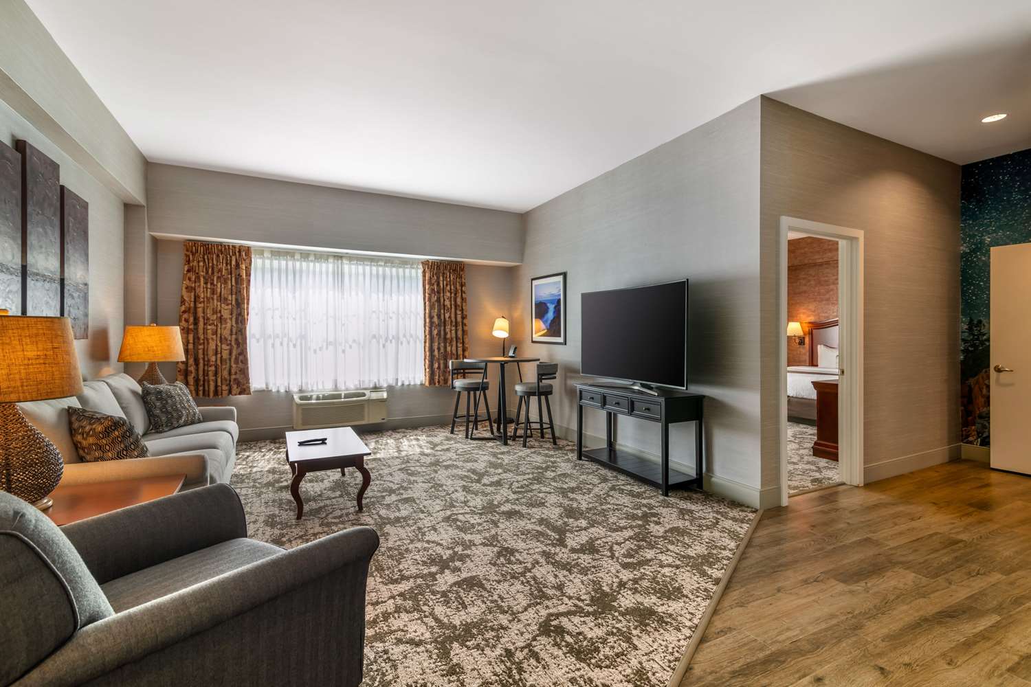 Guest room with king bed(s)