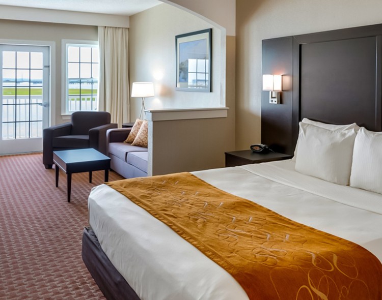 comfy king bedroom suite