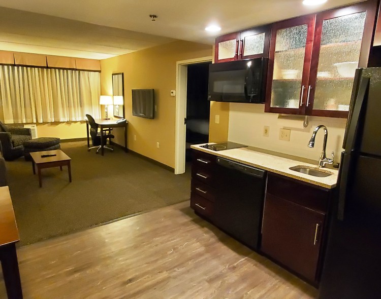 extended_stay_suite_kitchen_view