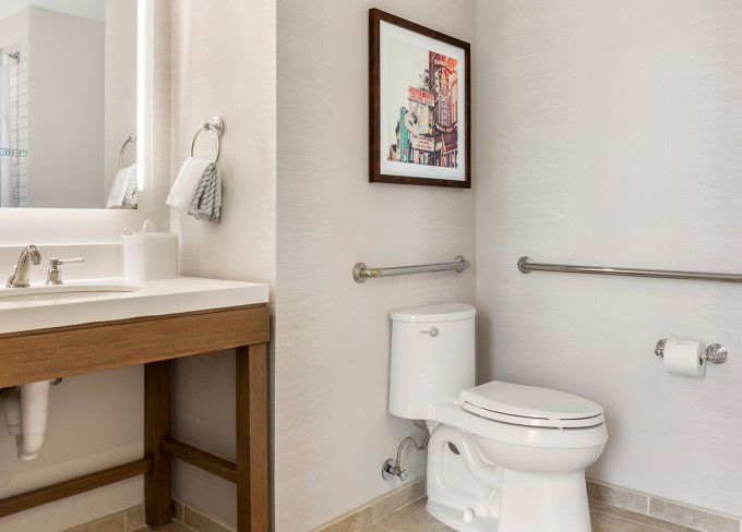 cambrianashville accommodations king accessible room 09